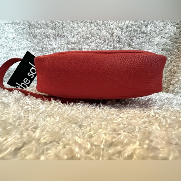 The Sak De Young Crossbody Camera Bag - Picture 6 of 11